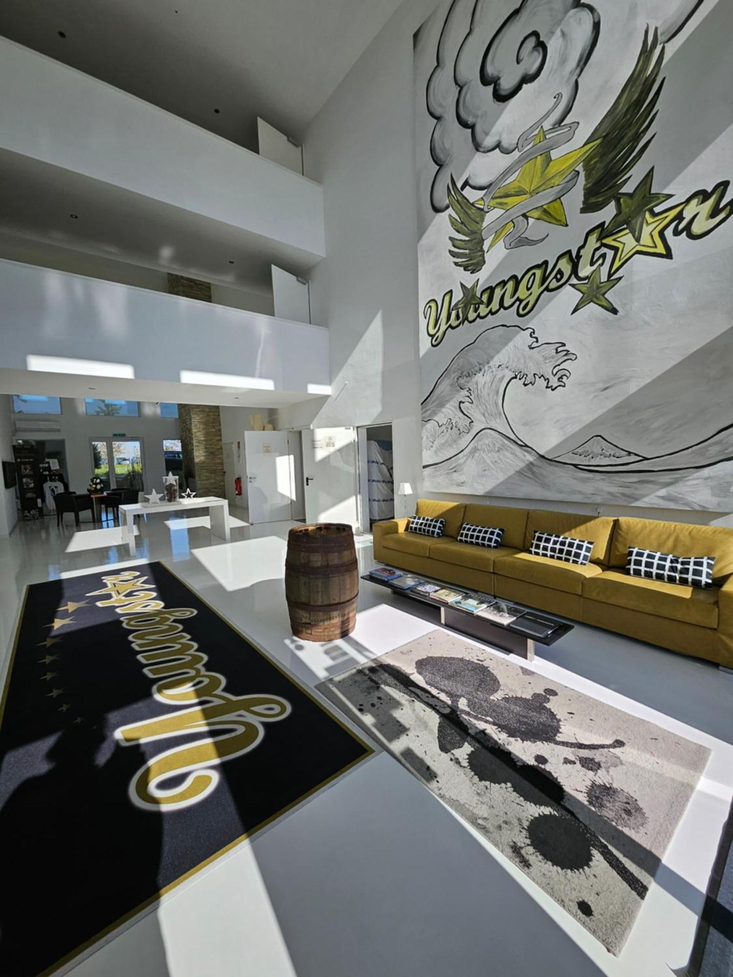 Designhotel Youngstar MHG Esterno foto