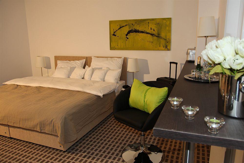 Designhotel Youngstar MHG Esterno foto