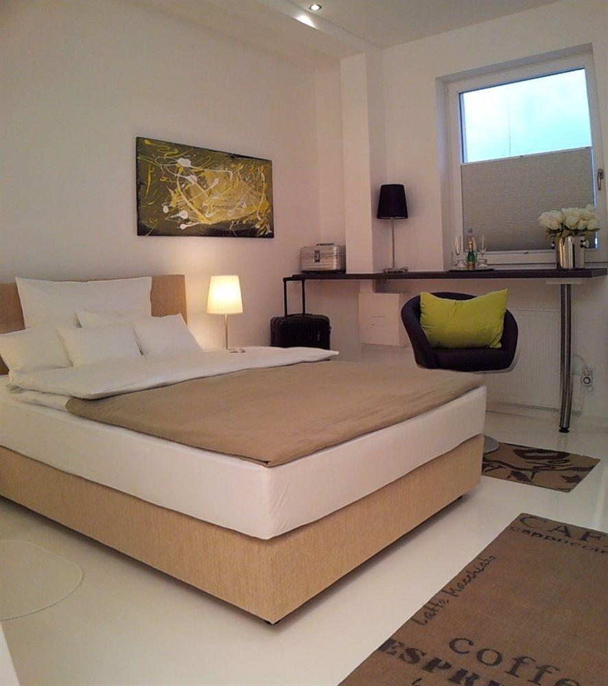 Designhotel Youngstar MHG Esterno foto